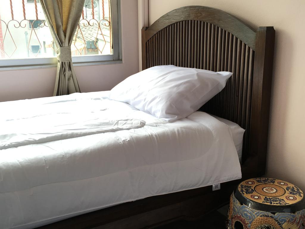 The Grand Palace Hostel Bangkok Room photo