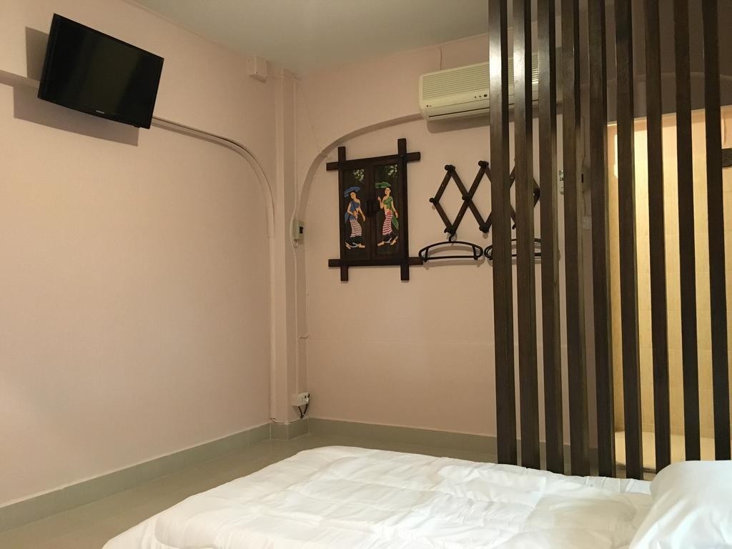 The Grand Palace Hostel Bangkok Room photo